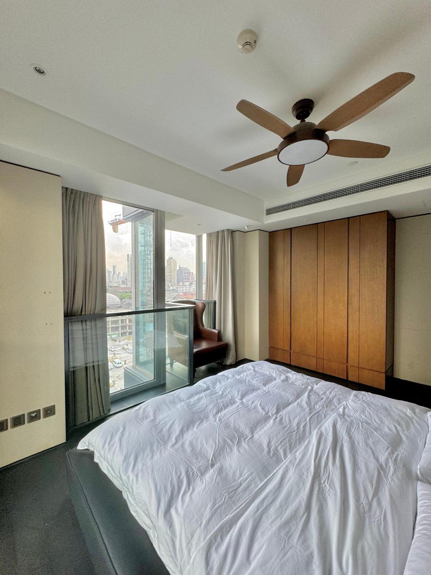 Zhome-luxury Three-bedroom Suite-near The Bund Apartment *