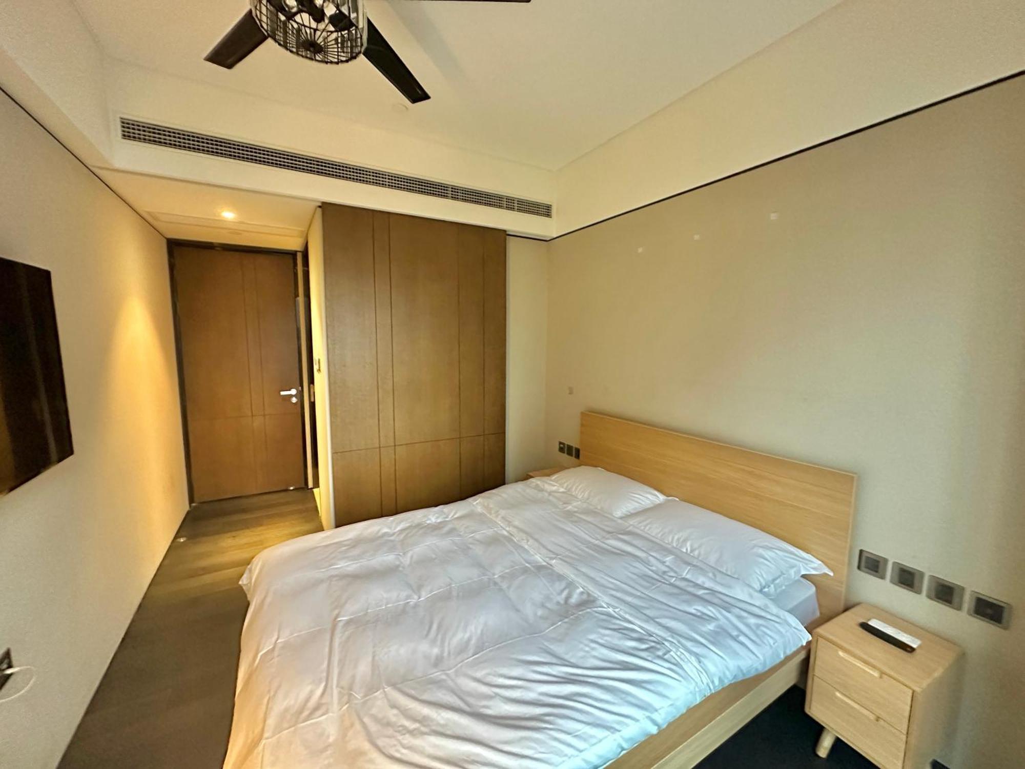 Zhome-luxury Three-bedroom Suite-near The Bund Apartment *