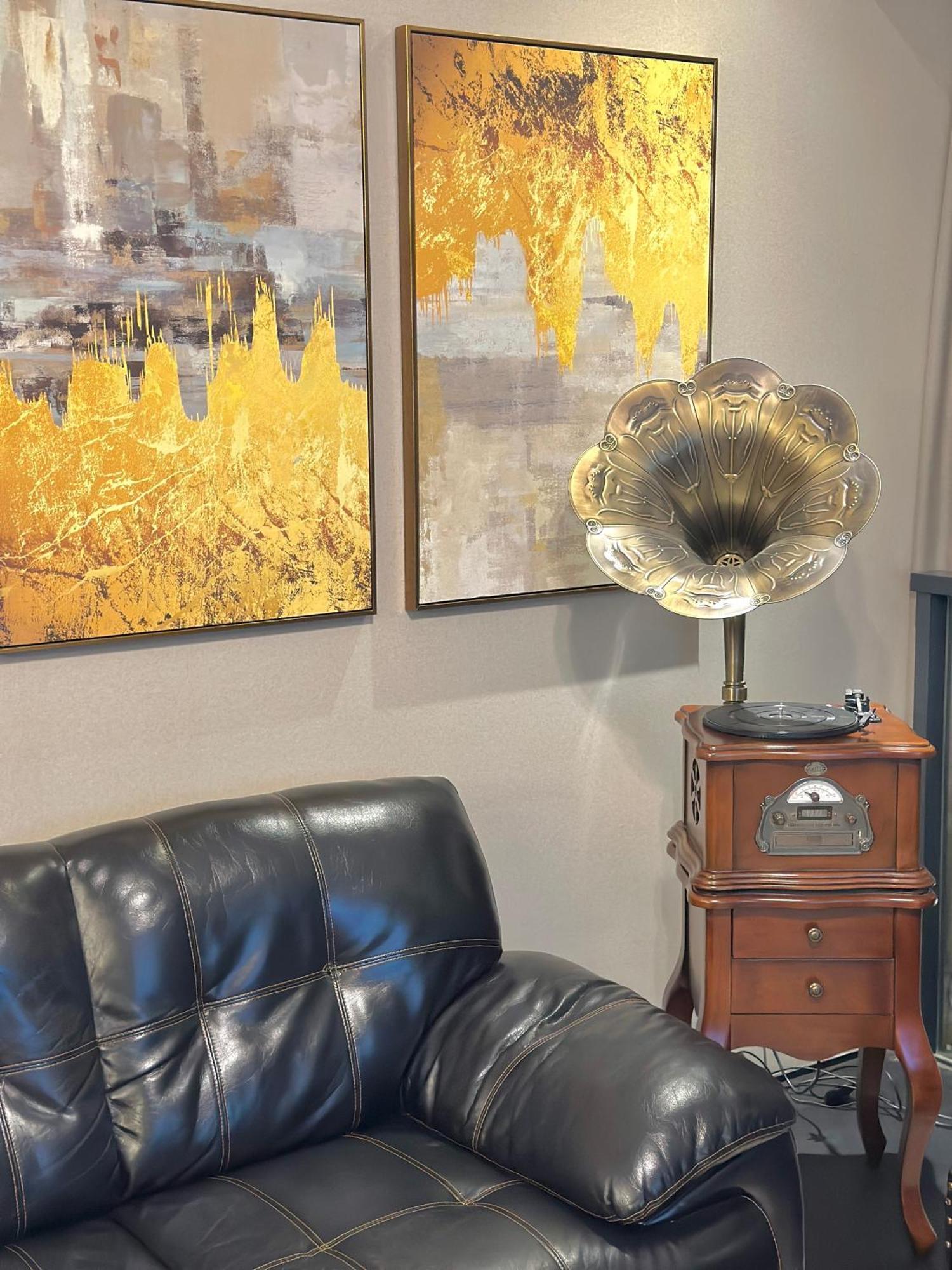 Zhome-luxury Three-bedroom Suite-near The Bund *