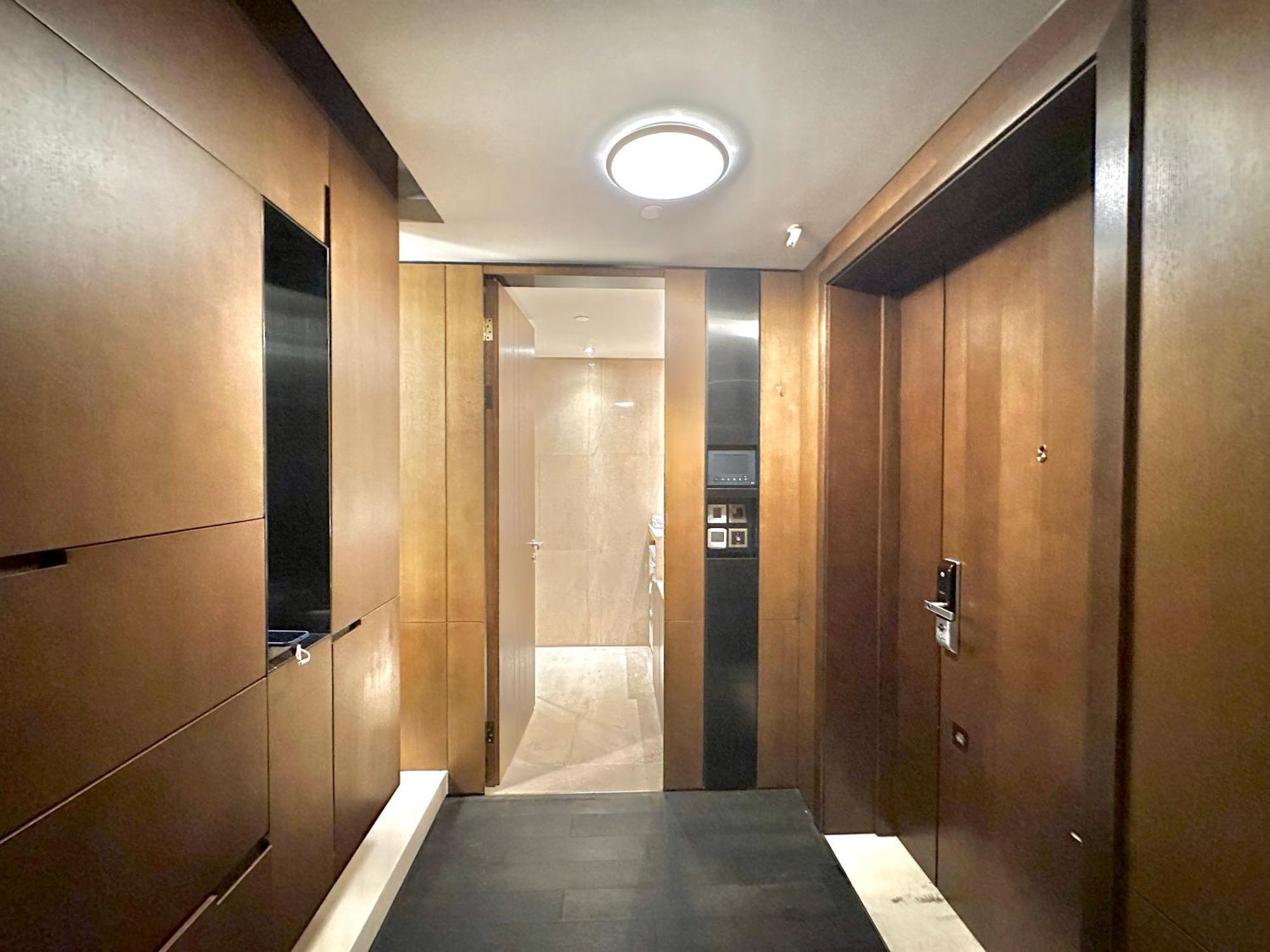 Zhome-luxury Three-bedroom Suite-near The Bund Apartment *
