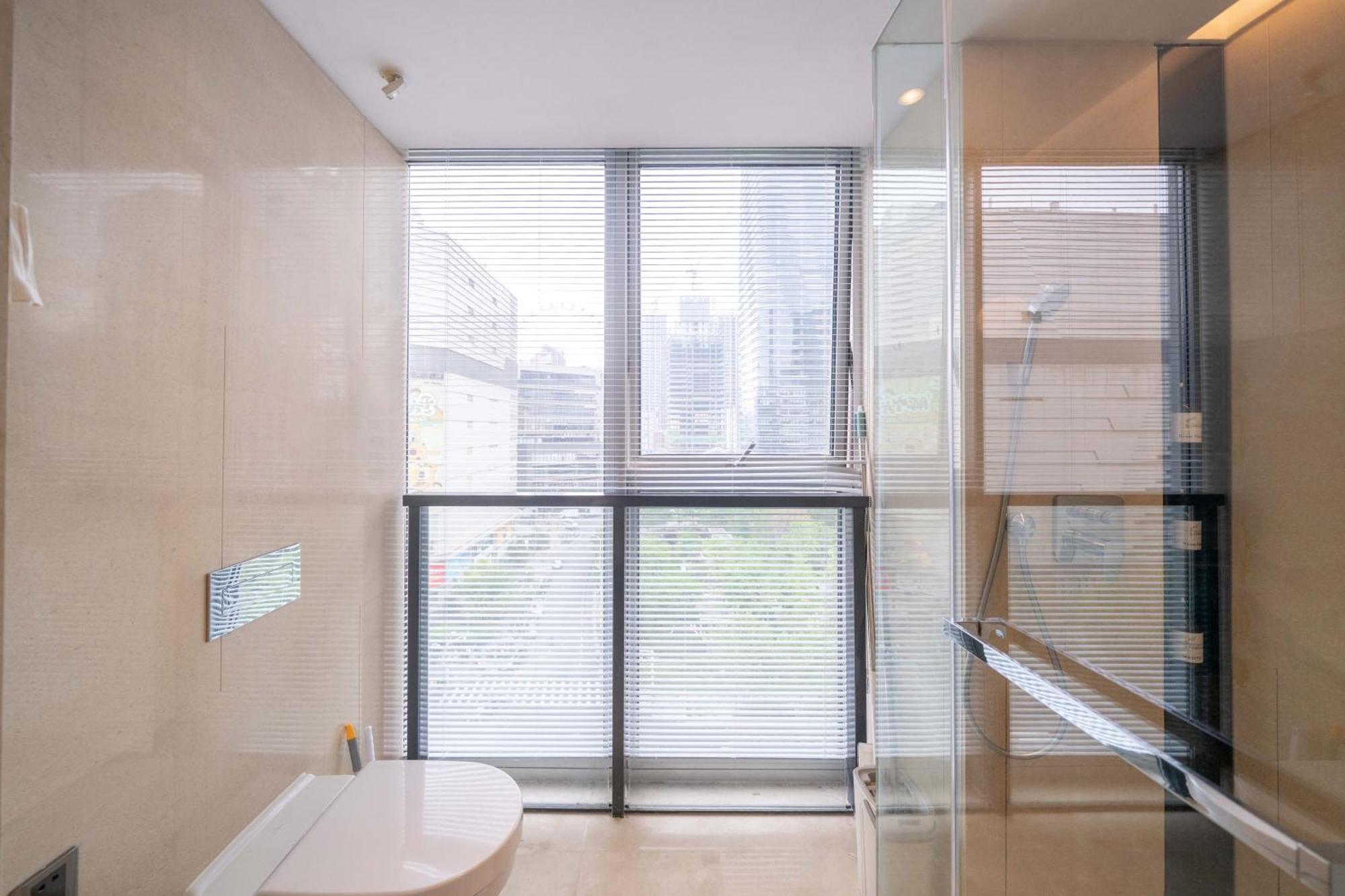 Zhome-luxury Three-bedroom Suite-near The Bund *